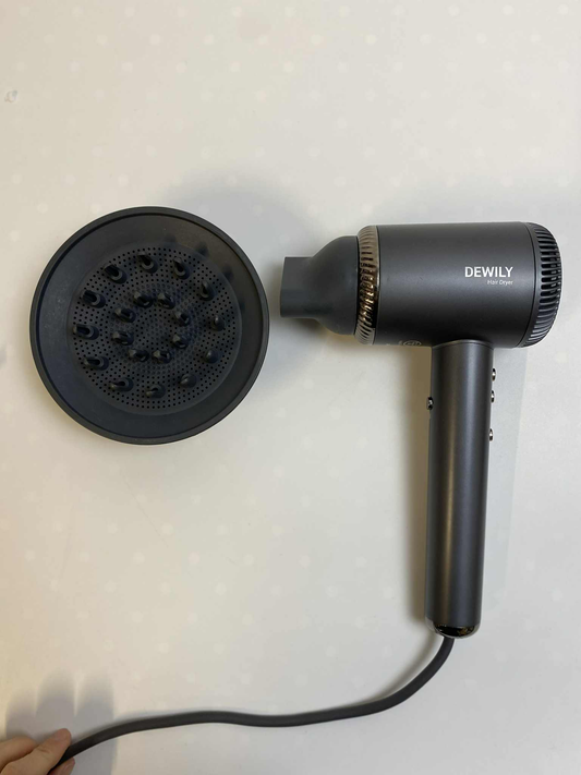 Suszarka jonowa DEWILY BP07003 z magnetycznymi końcówkami – zestaw powystawowy